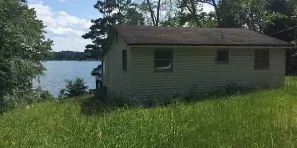 198 Lake Overlook