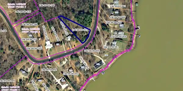 131 Harbor Crest