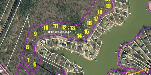 Lot 22 Cunningham Slough