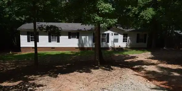 481 Neptune Dr