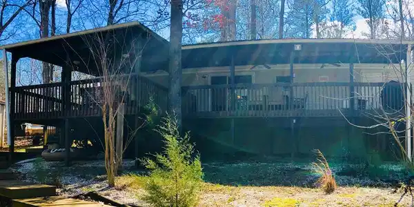 210 Lake Forest Dr