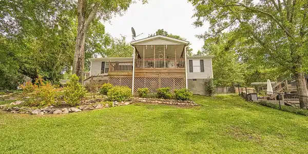201 Harris Rd