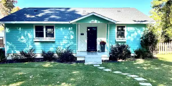 206 McKee Drive