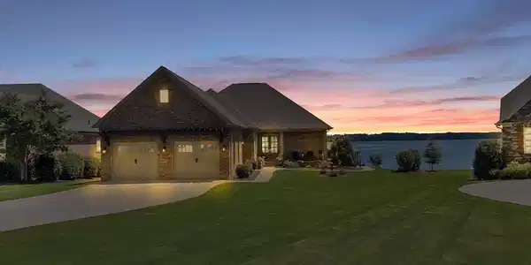 140 Gardenia Drive