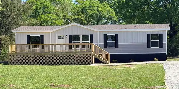 522 Burton Creekside