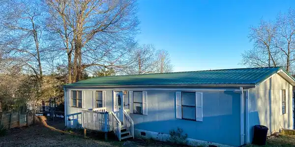 110 110 Otter Lane