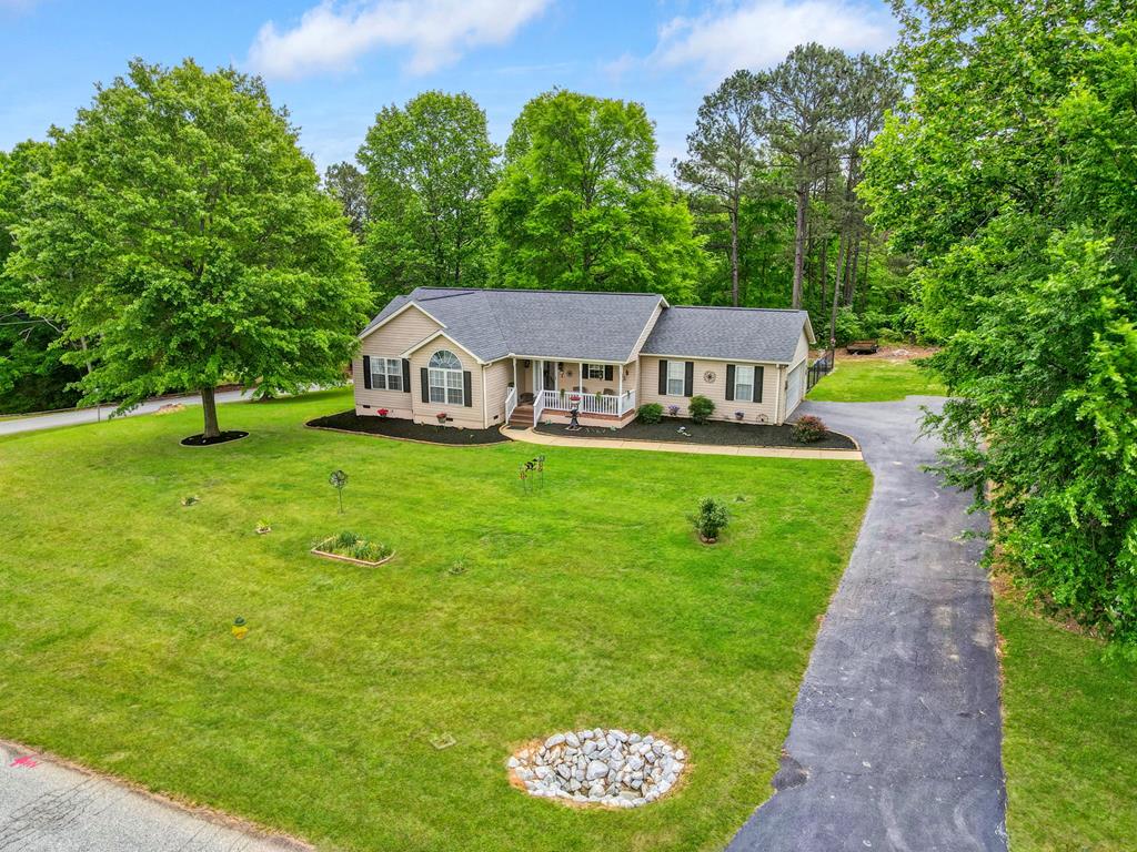 412 Bent Creek, Greenwood, SC lhrmls01609120