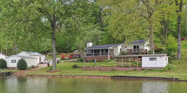 75 White Perch Dr