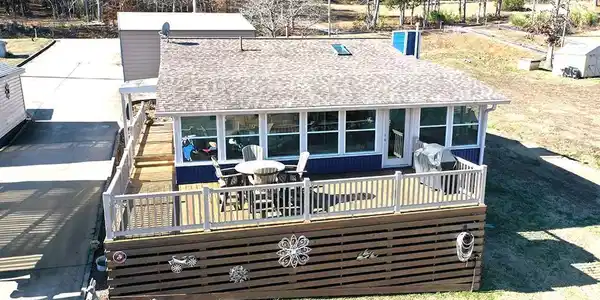 337 Pineland Shores Circle