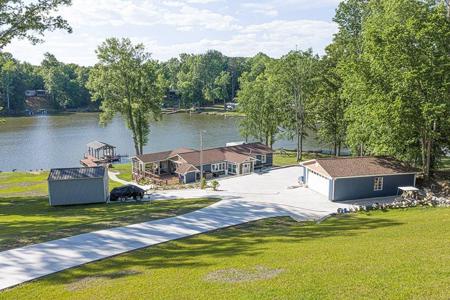 96 E Stagecoach Rd