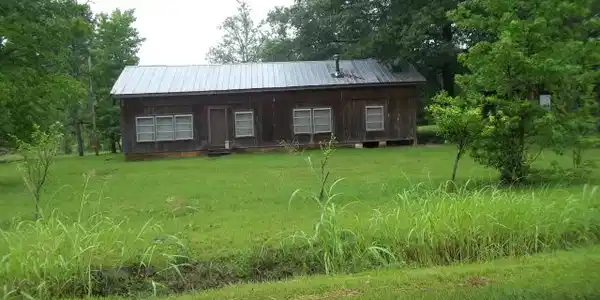 1868 Dillard Rd