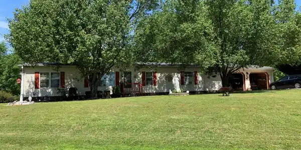 60 Cedar Hill Lane