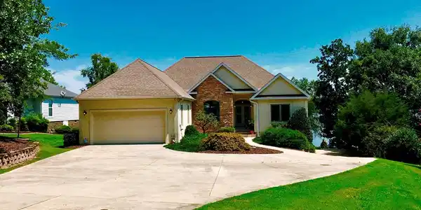 149 WATERSEDGE RD