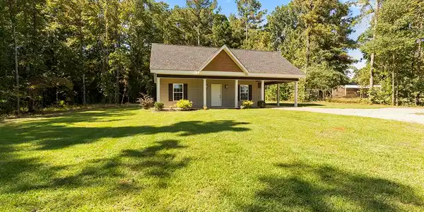 206 Cove Rd.