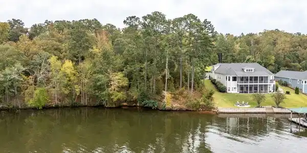 137 Spyglass Dr