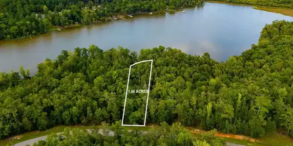 329 Terrapin Pointe Rd