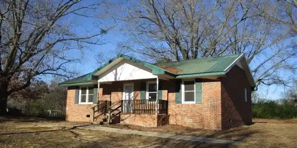 535 Serene Dr