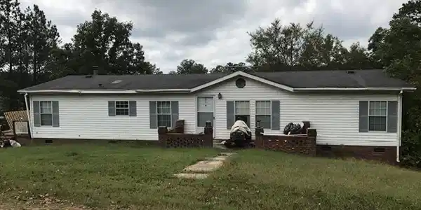 128 Jordan Lane