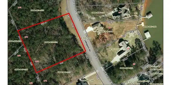 405 Lakeport