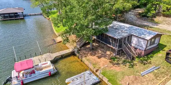 137 Drake Drive