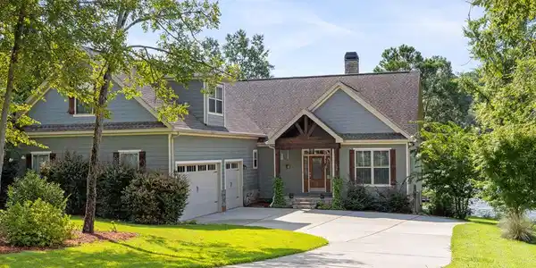 130 Gardenia Drive