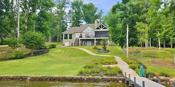 213 Nautical Way