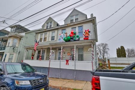 19 Davis St