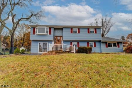 15 Ridge Rd