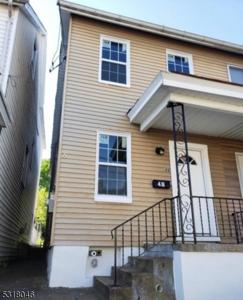 48 Bennett St
