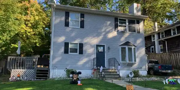 107 New York Ave