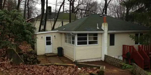 11 Hillside Ave