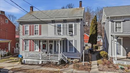 329 Water St