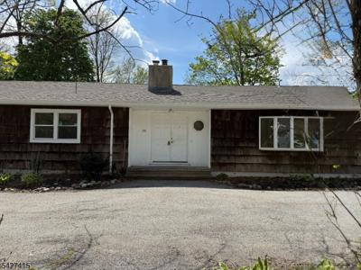 175 Highland Lakes Rd