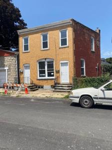 9 Lewis St