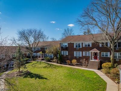 100 Pierson Miller Dr