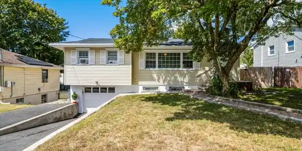 617 E Vail Rd