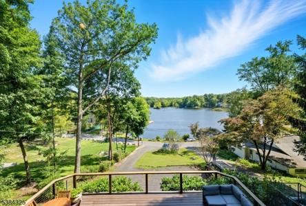 37 CEDAR LAKE WEST