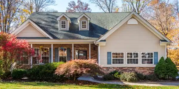 15 Castle Rock Rd