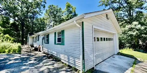 45 Espanong Rd