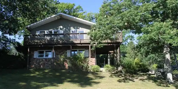 29 Elba Ave