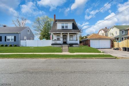 80 Henderson St