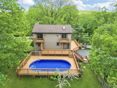 530 Lake Shore Dr