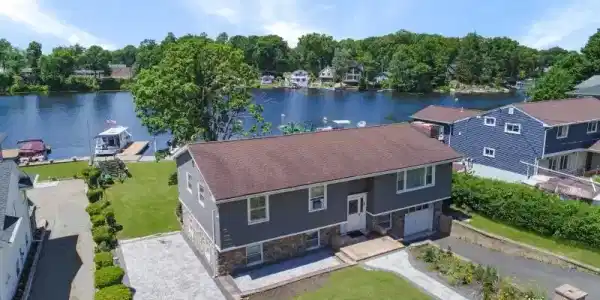 109 Mount Arlington Blvd