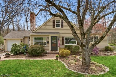 3 Alder Dr