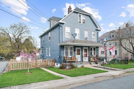 1033 Third Ave