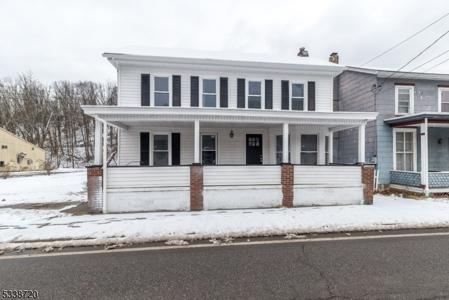 67 Water St