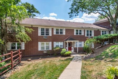 100 Pierson Miller Dr F30