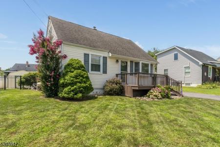84 N Riverview Rd