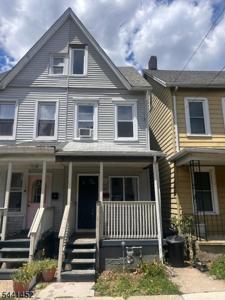 35 Bennett St