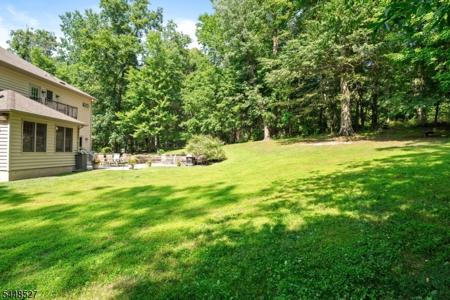 12 Mountain View Ct